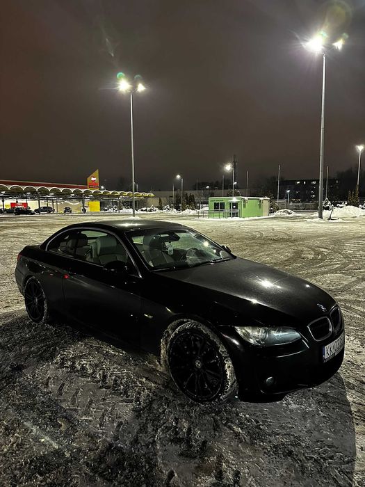 BMW E93 320d 177km