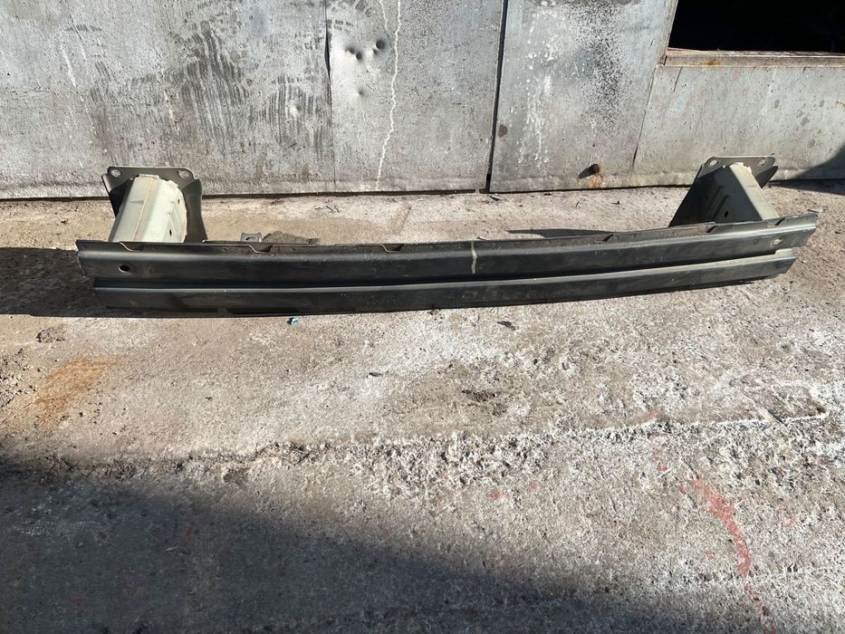 передний усилитель мицубиси аутлендер 2022 года | Mitsubishi outlander