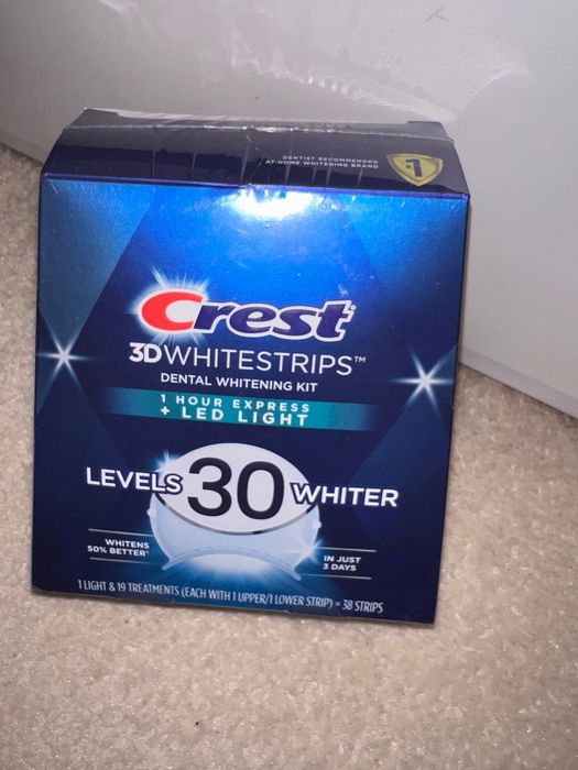Paski Wybielające Crest 30 Levels + lampa led - z USA