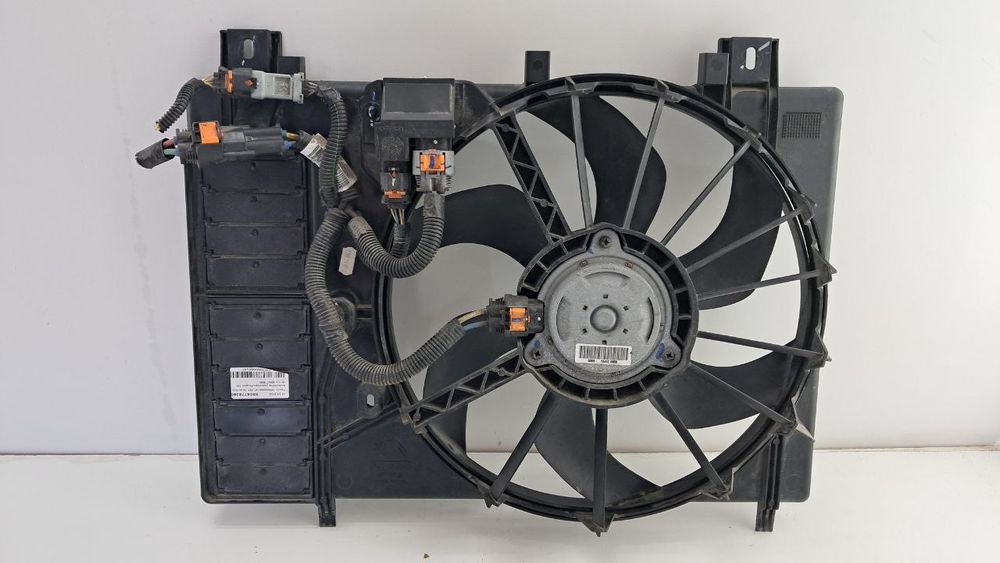 Вентилятор диффузор Peugeot 508 2013 9804778380