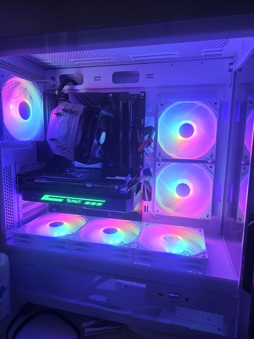 Torre gamer com Windows 11
