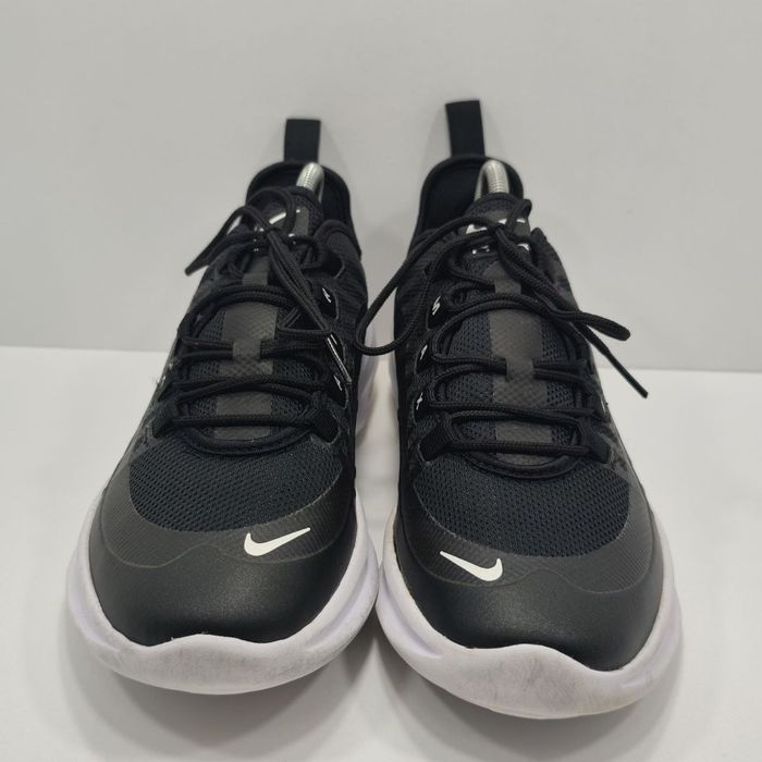 кросівки Nike Air Max Axis