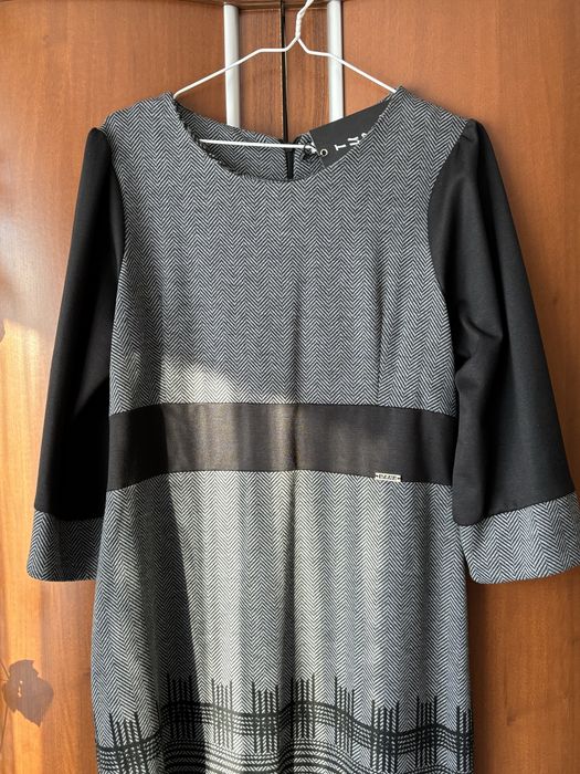 Жіноча класична міді сукня 46р. (50-52р), нова!