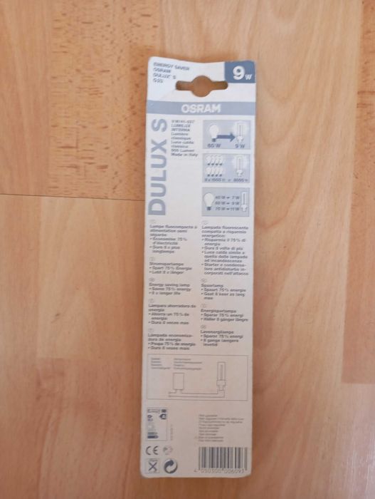 Quatro lâmpadas G23