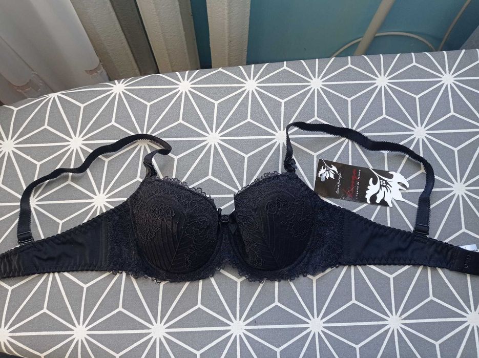 Бюстгалтер пуш-ап Kinga модель DANIEL