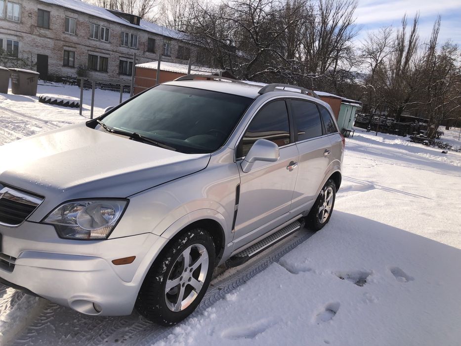 Продам автомобиль Chevrolet Captiva 2013год