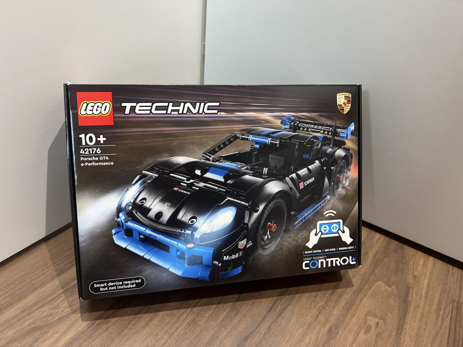 Lego 42176 Technic Porsche GT4 e-perfomance