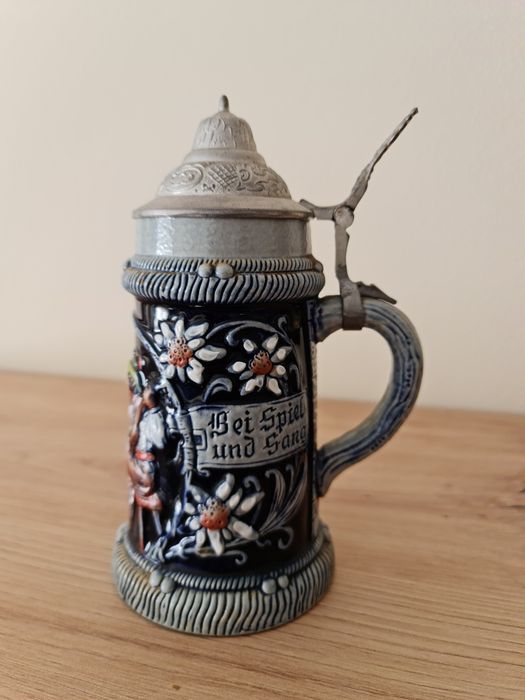 Beer Mugs64861693230722123