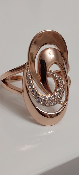 Zjawiskowy pierścień Różowe złoto 585 PROMOCJA!