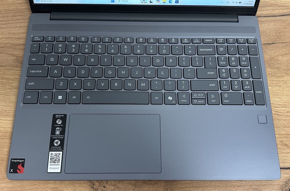 Ноутбук Lenovo IdeaPad Slim 3 15Q8X10 Snapdragon X 15.3" IPS 16GB 1TB Touch