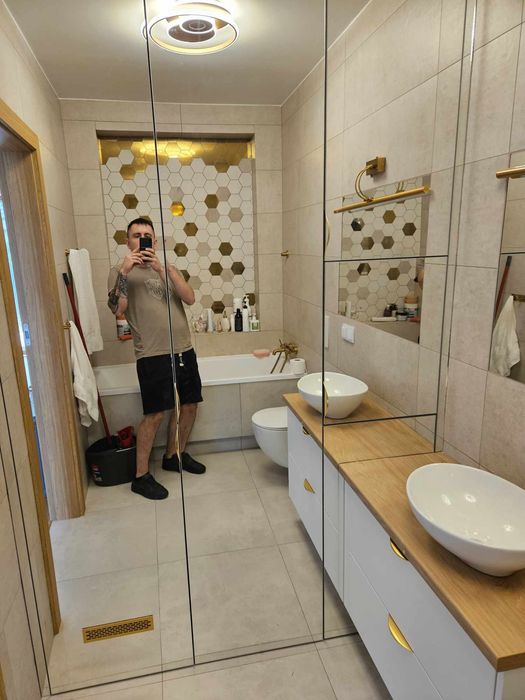 Meble na wymiar szafy i łazienki