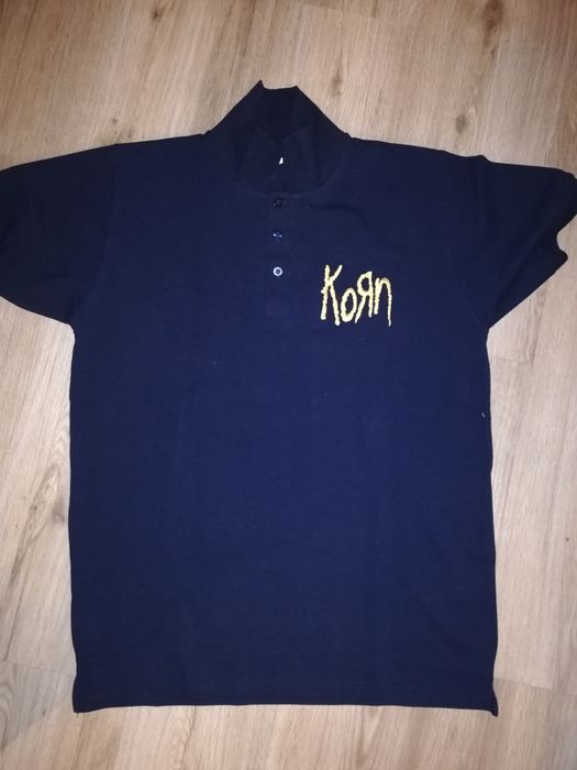 Pólo com logo Korn - novo