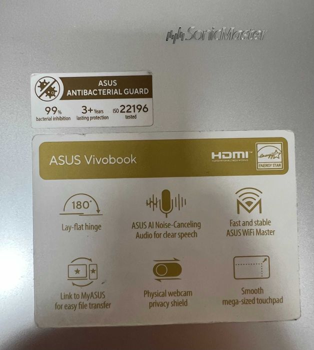 ASUS Vivobbok-i5-1135G7-16Gb de Ram-Intel Iris Xe graphics card-512Gb