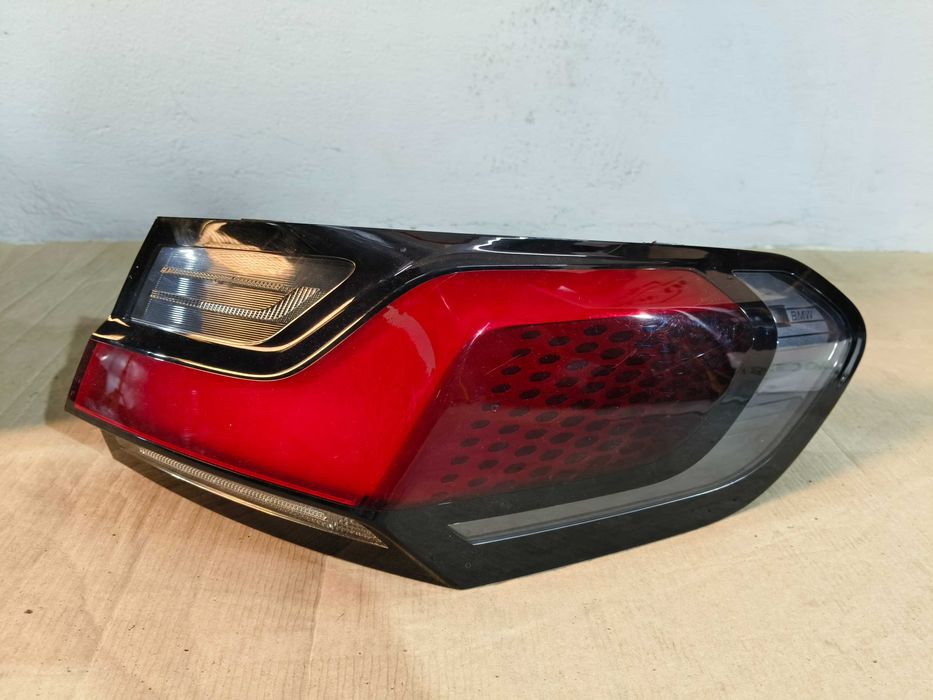 Фонари (фонарь левый правый стоп) BMW 2 U06 бмв у06 в Наличии