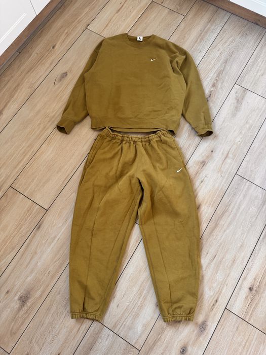 Dres/set Nike khaki