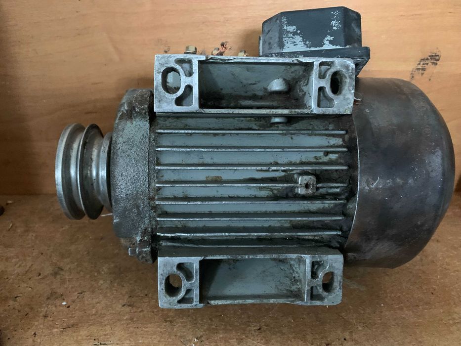 Электромотор 0.37 Квт.\1500