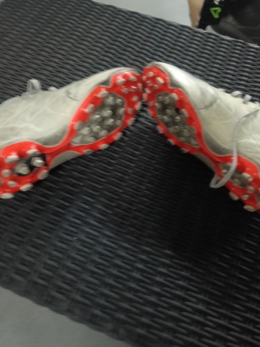 Chuteiras futebol e futsal