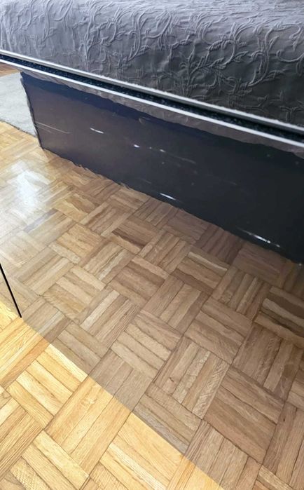 Móvel IKEA BESTÅ Preto-Castanho c/ Portas de Vidro