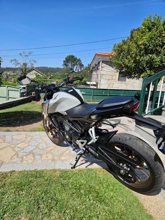 HONDA CB125R 1644km