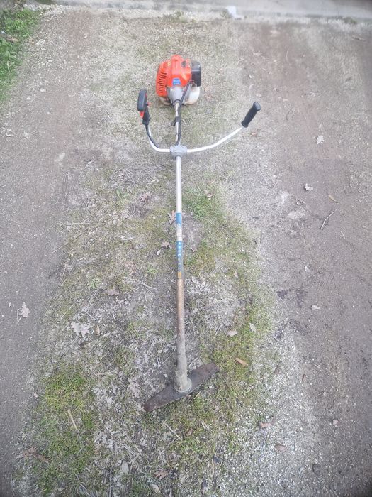 Vendo rocadora a trabalhar