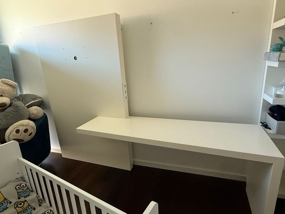 Movel tv + secretária