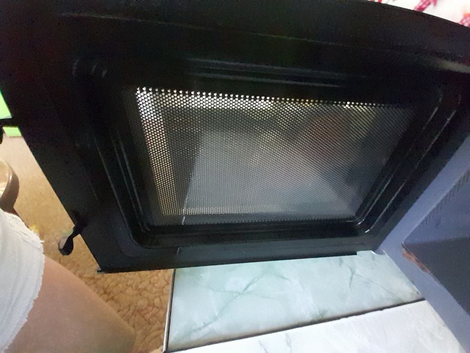 Микроволновая печь