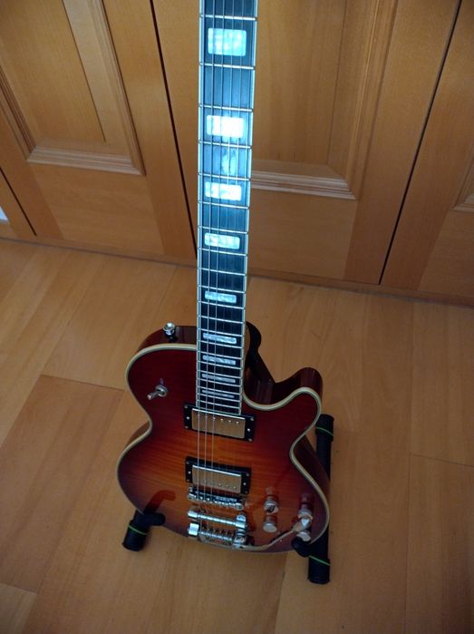 Guitarra Hagstrom super swede tremar Nova