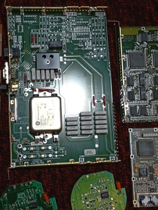 Плати з  різного обладнання