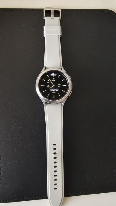 Samsung Galaxy Watch 4 Classic