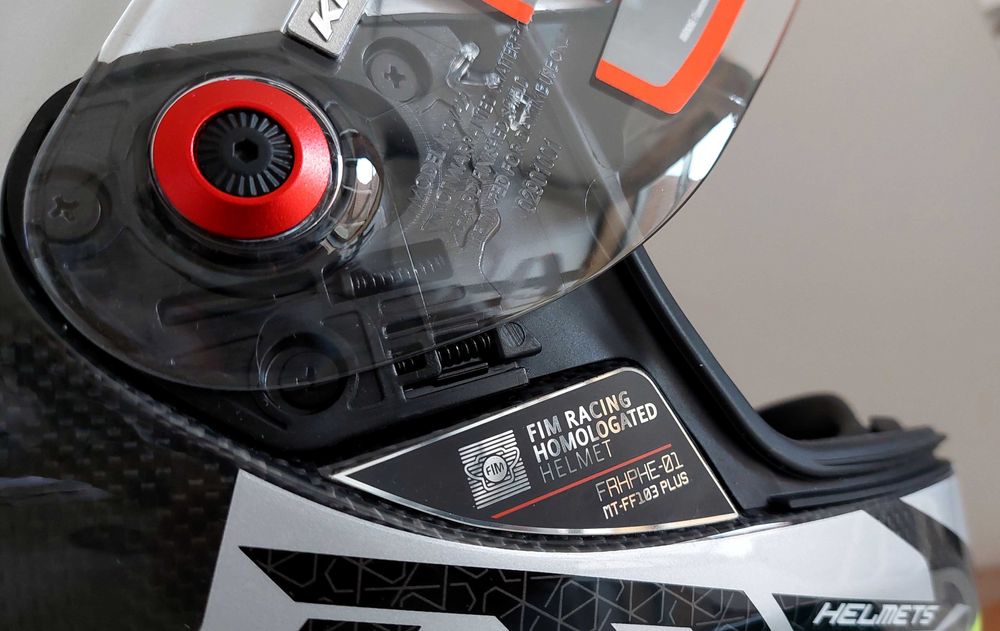 MT KRE+ Snake Carbon - Capacete Integral de competição (100% novo!)