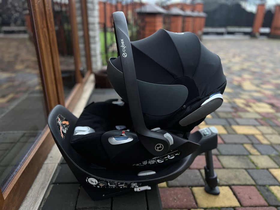 Автолюлька Cybex cloud Z+ i-Size/ Cybex Base isofix Z