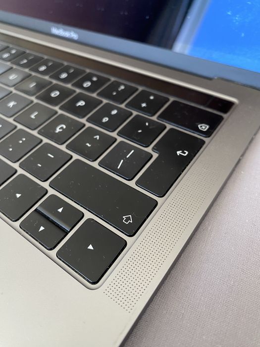MacBook Pro 13” i7 512Gb 16gb Ram