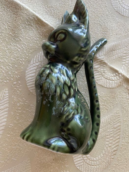 Śliczna Figurka, wazon