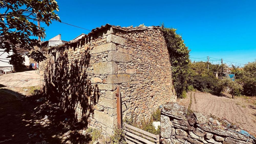 Moradia em ruina em Felgar - Torre de Moncorvo