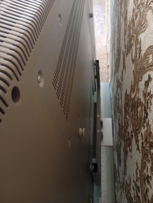 Продам телевизор philips в хорошем состоянии