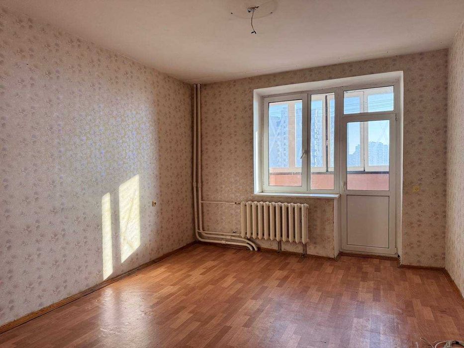 Повноцінна 2-кімнатна під ремонт, пр. Бажана 10 -м. Осокорки і Позняки