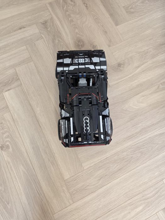 Samocód lego technic