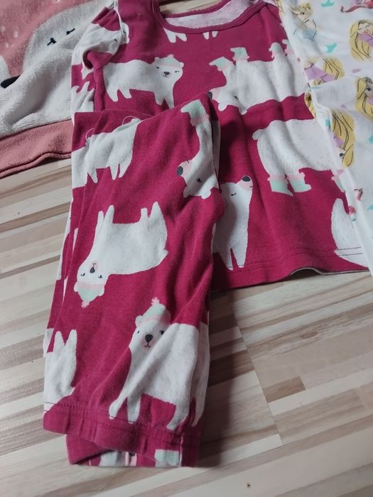 Zestaw pizam dla dziewczynki