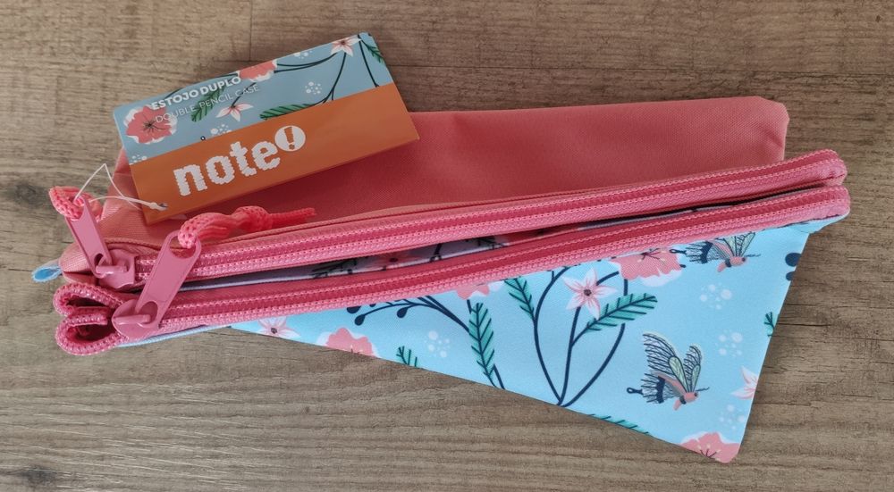 NOVOS Cadernos, estojo, lancheira