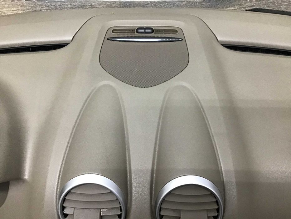 Торпеда панель салона Mercedes W-164 A1646800387