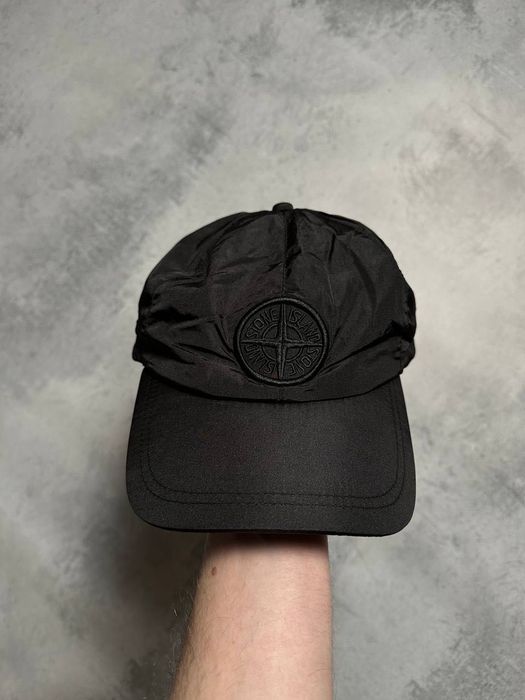 Нейлонова кепка Stone Island