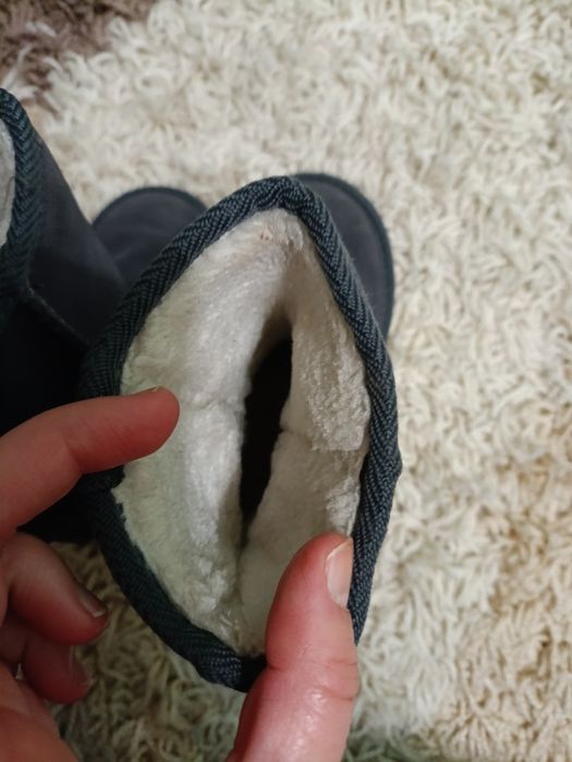 Дитячі уги, натуральний замш, 23-24 розмір, 1 пара - 150 грн