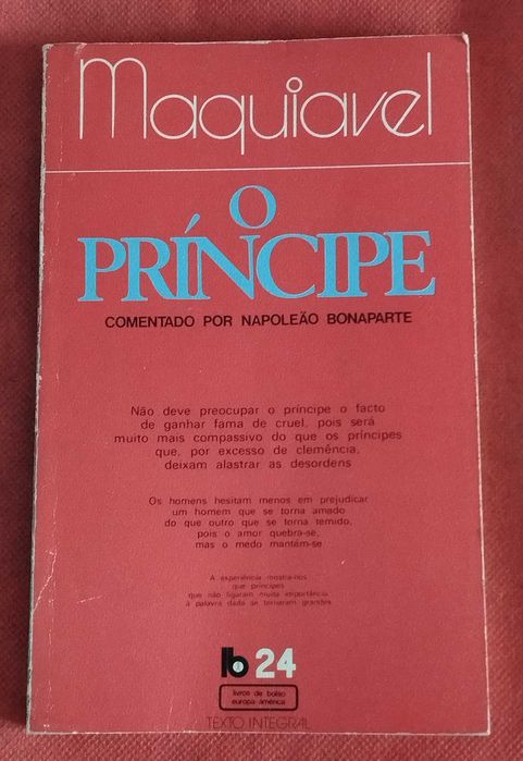 Livros baratos, vários vendo