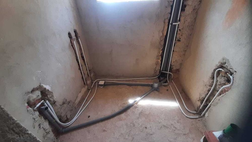 Pedreiro Pintor e Carpinteiro