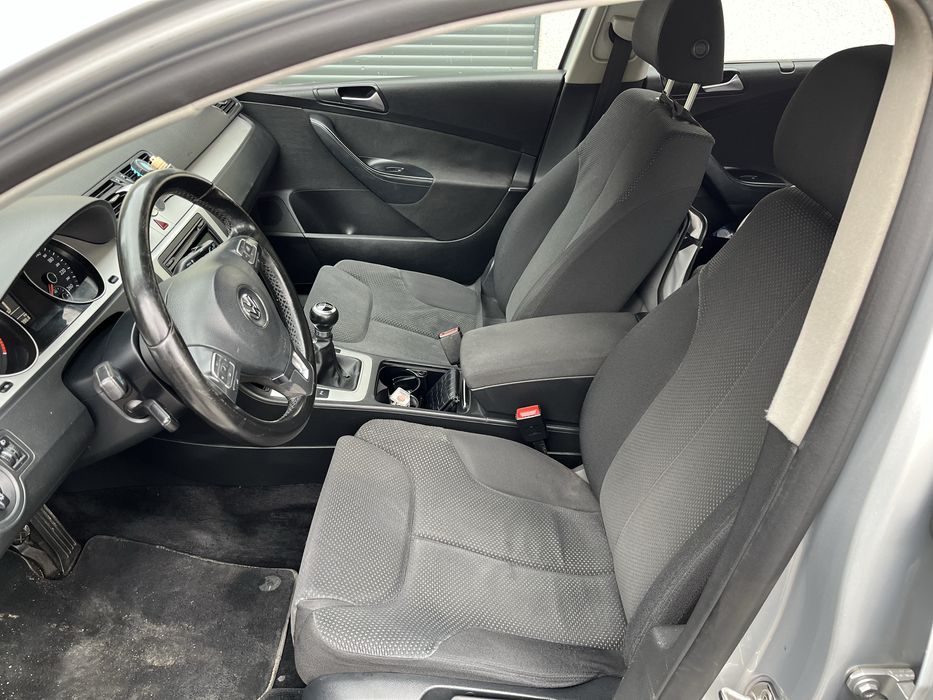 Passat B6 1.6 130 vc  2010