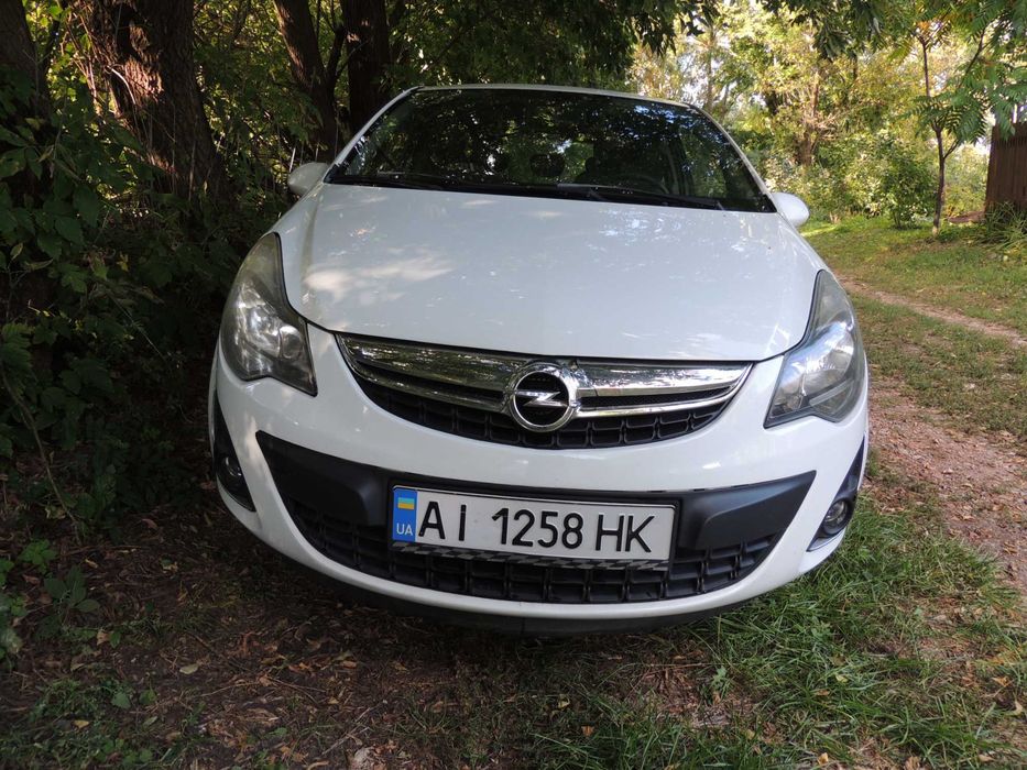 Opel Corsa D 1.2 автомат 2014р.