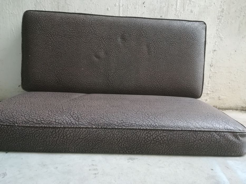 2 Bancos antigos