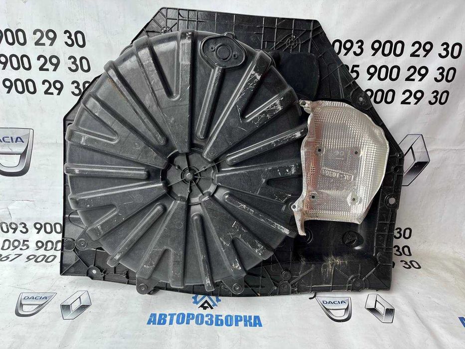 Ванна під запаску Renault Megane 4 універсал Днище багажника Renault Megane 4 (2016-2025)