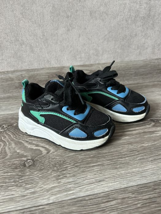 Дитячі кросівки Primark