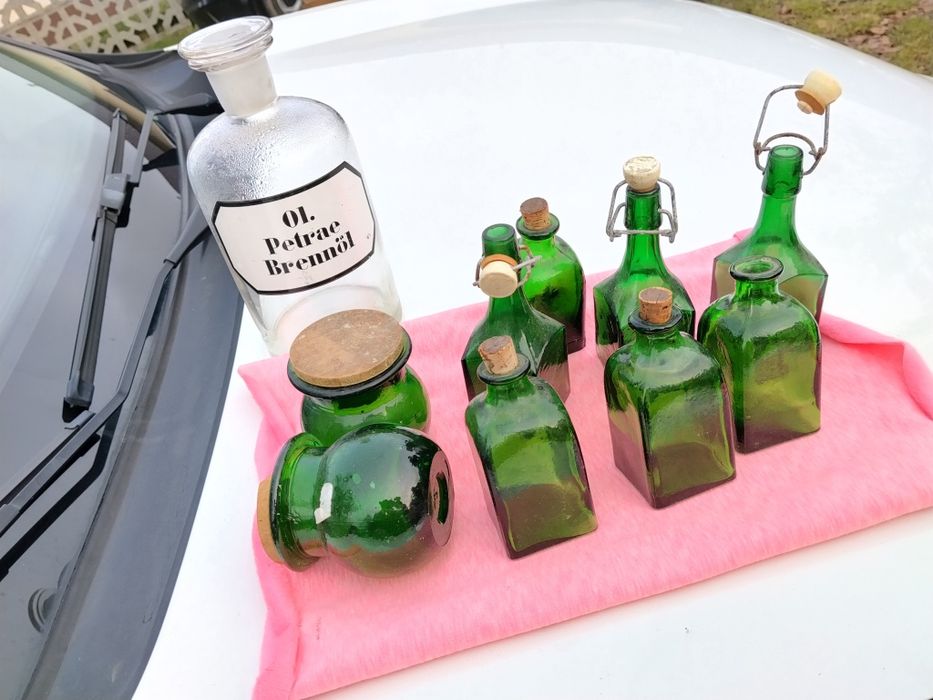 Stare przedwojenne butelki apteczne 9 sztuk